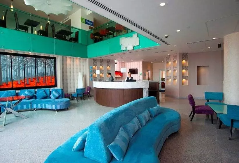 Hotelli Holiday Inn Express & Suites Queretaro, An Ihg
