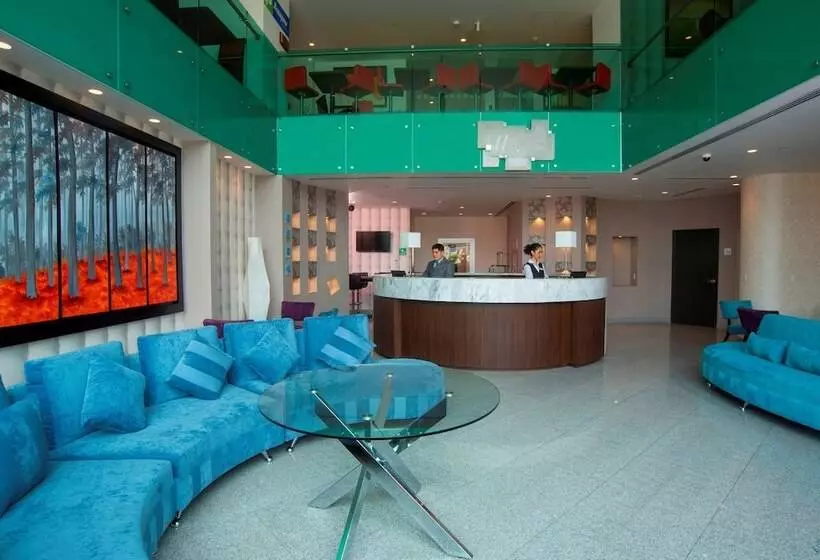 Hotelli Holiday Inn Express & Suites Queretaro, An Ihg