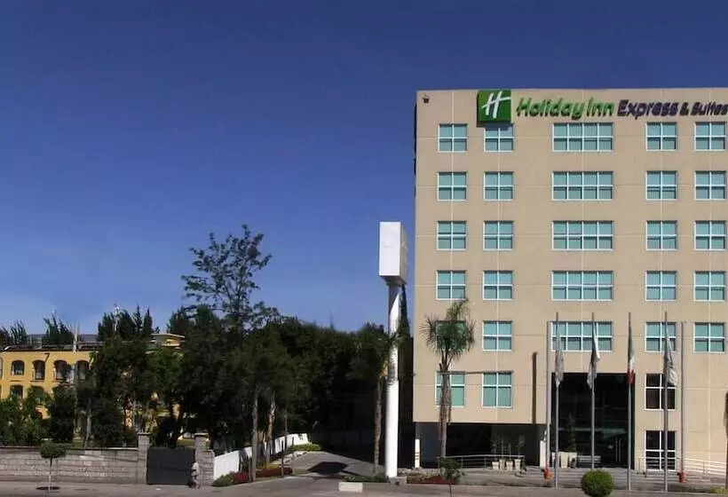 Hotelli Holiday Inn Express & Suites Queretaro, An Ihg