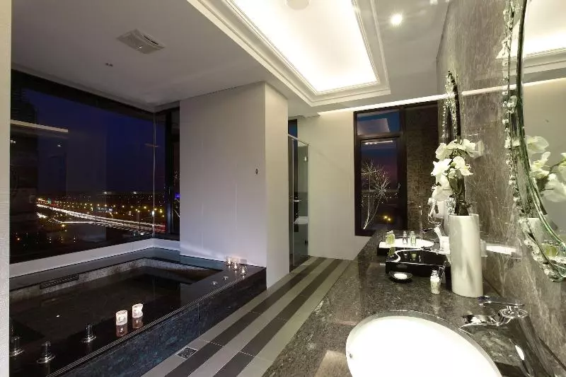 Hotel Icloud Luxury Resort &