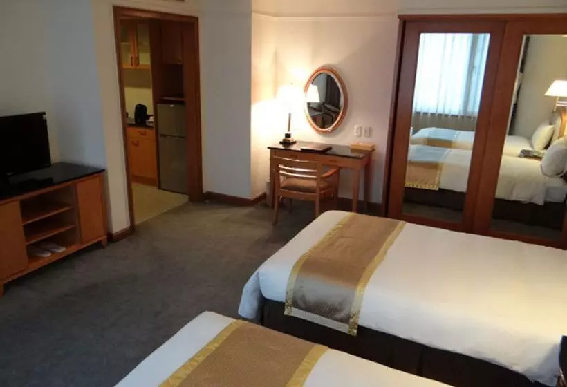 هتل Hometel Kaohsiung