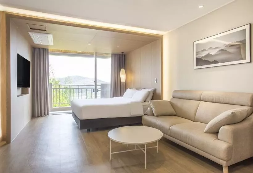 Hotel Kensington Resort Gyeongju