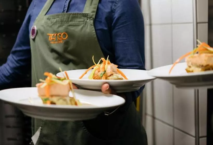 فندق Langley Hôtel Tango