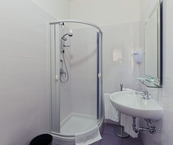 בית מלון כפרי Longomare