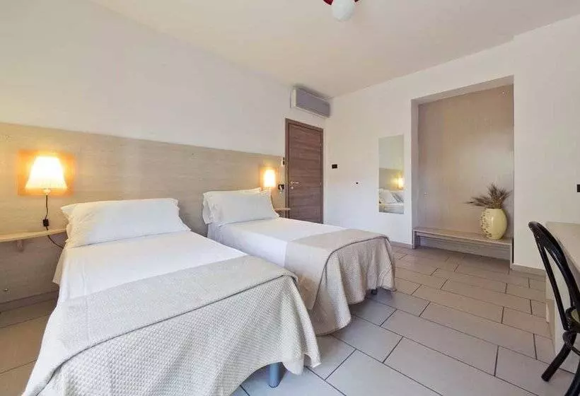 בית מלון כפרי Longomare