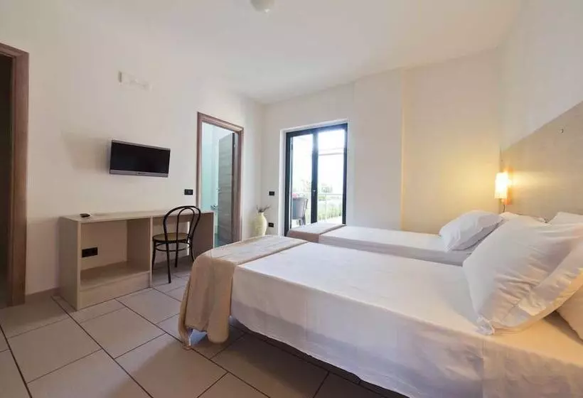 בית מלון כפרי Longomare