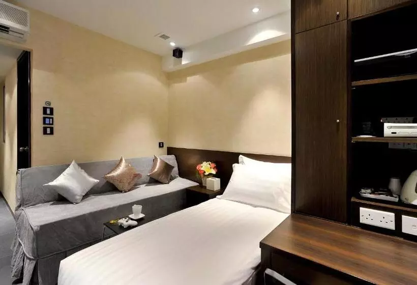 هتل Mingle With The Star