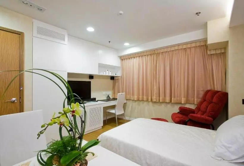 هتل Mingle With The Star