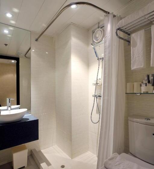 هتل Mingle With The Star