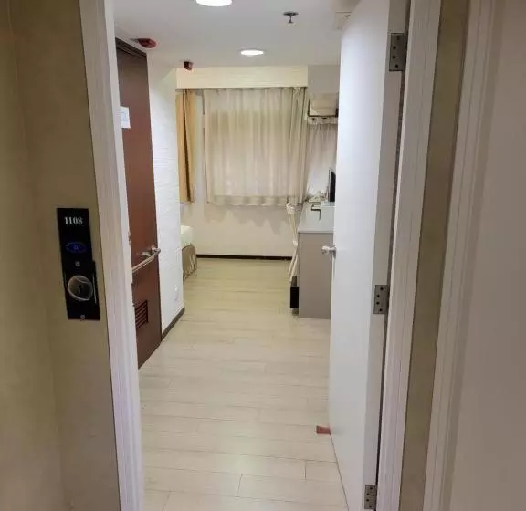 هتل Mingle With The Star