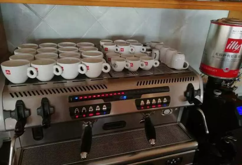 酒店 Pizzeria Belmonte