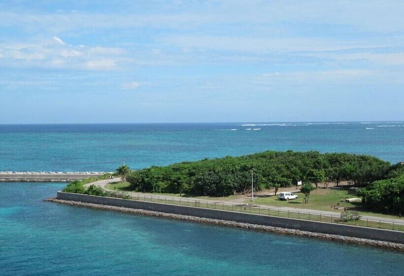 هتل Tulip Ishigakijima