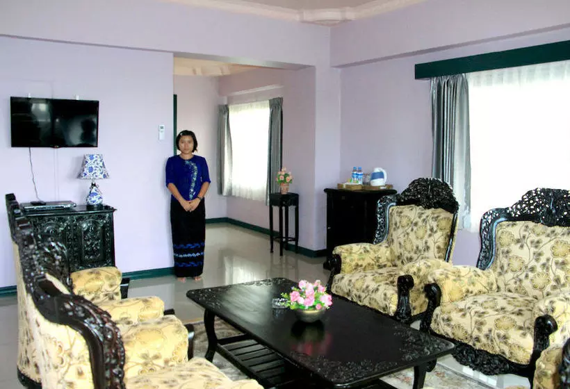 هتل Yangon International