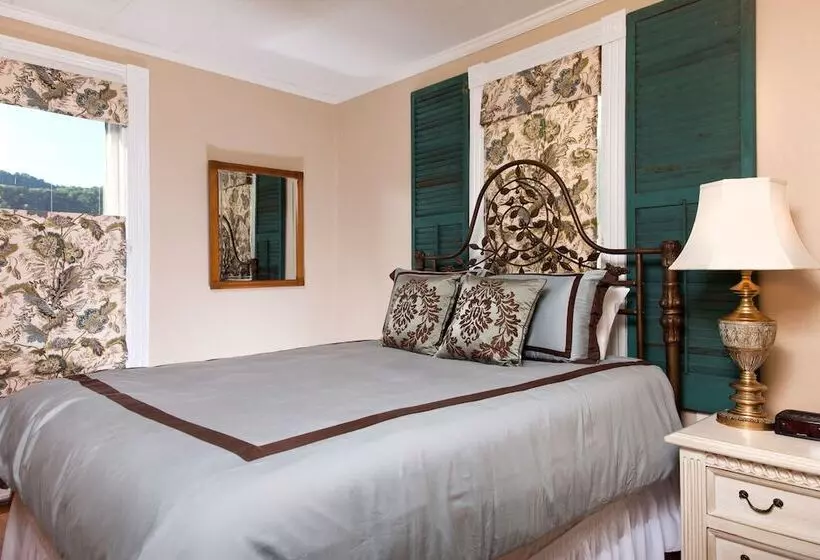 펜션 The Guest House Inn On Courthouse Square