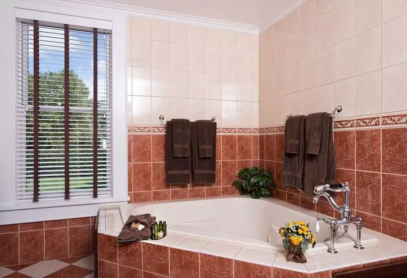 펜션 The Guest House Inn On Courthouse Square