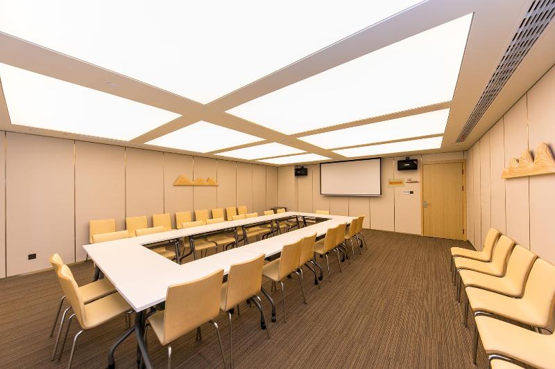 Ji Hotel Taizhou Medical City Convention And Exhibition Center