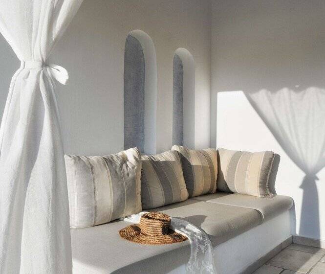 Acrotel Athena Residence