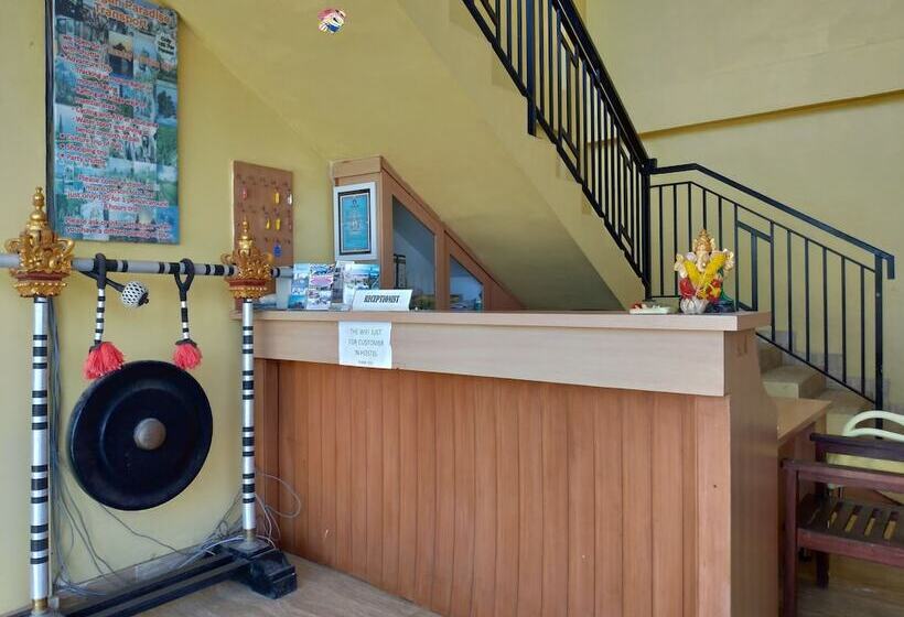 Balangan Paradise Hostel And Restaurant