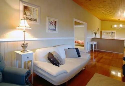 Barrington Hideaway River Cottages