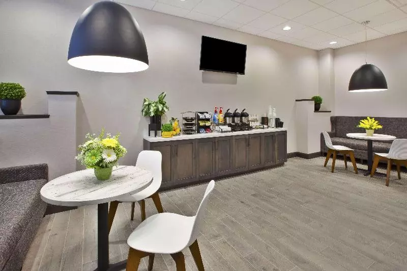 酒店 Best Western Plus Gallup Inn & Suites