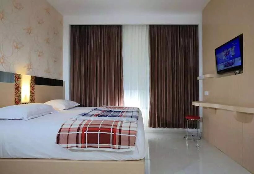 Hotel Dewarna Sutoyo