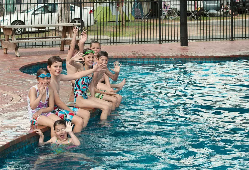 ホテル Nrma Echuca Holiday Park