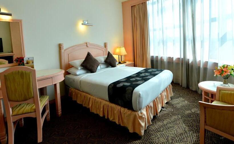 בית מלון כפרי Emerald Puteri