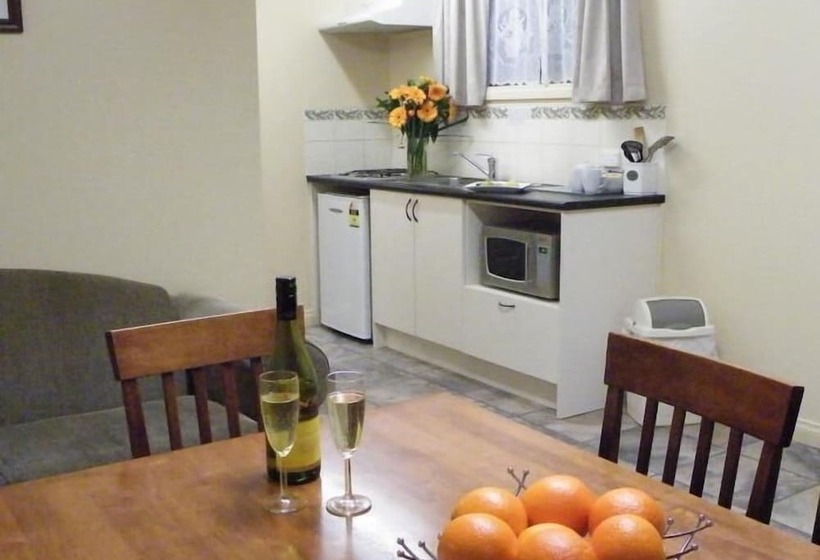 ホテル Hamilton Caravan Park