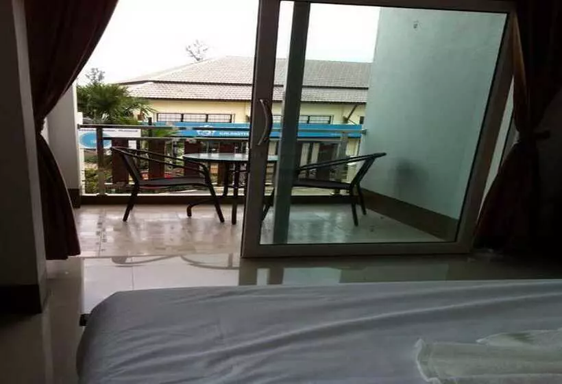 Отель Lanta Sun Smile Place