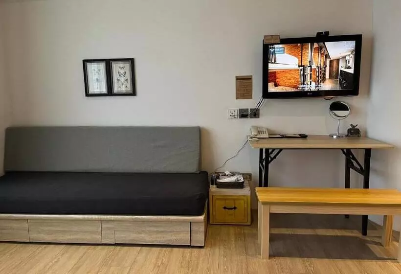 هتل Nk Hostel
