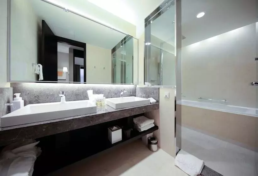 Solaria Nishitetsu Hotel Seoul Myeongdong