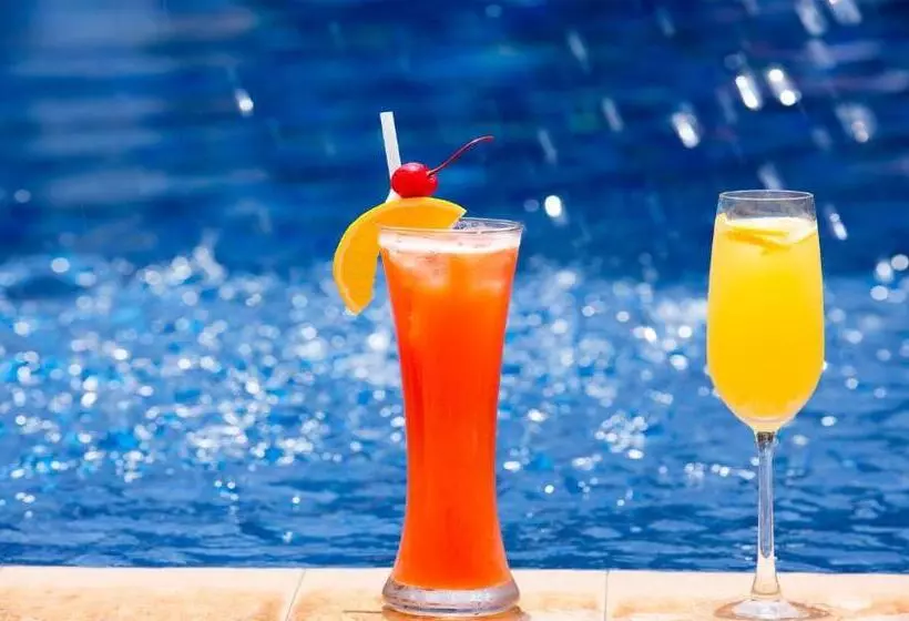 ホテル Somadevi Angkor Premium