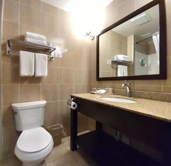 酒店 Days Inn & Suites By Wyndham Fort Saskatchewan