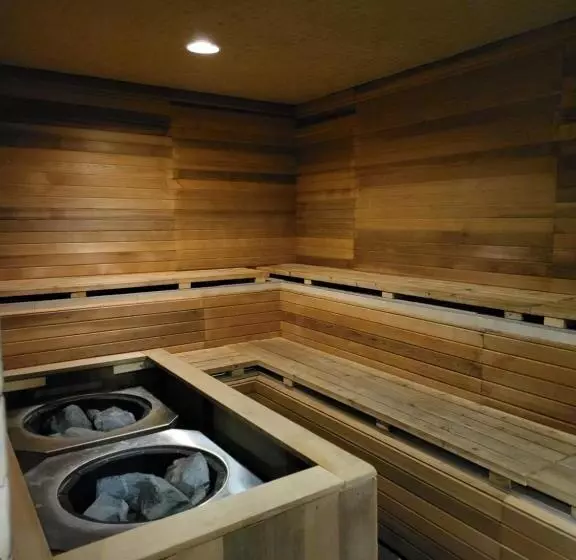 酒店 Days Inn & Suites By Wyndham Fort Saskatchewan