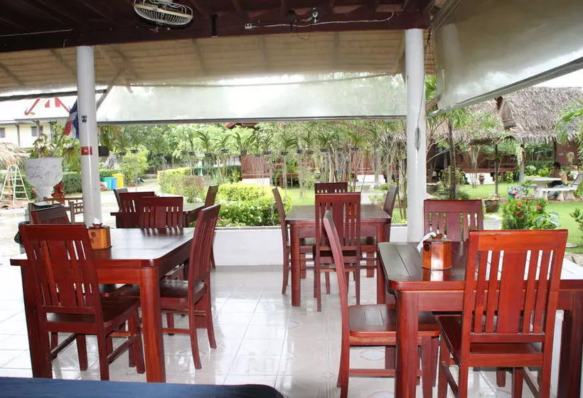 호텔 Thai Garden Inn