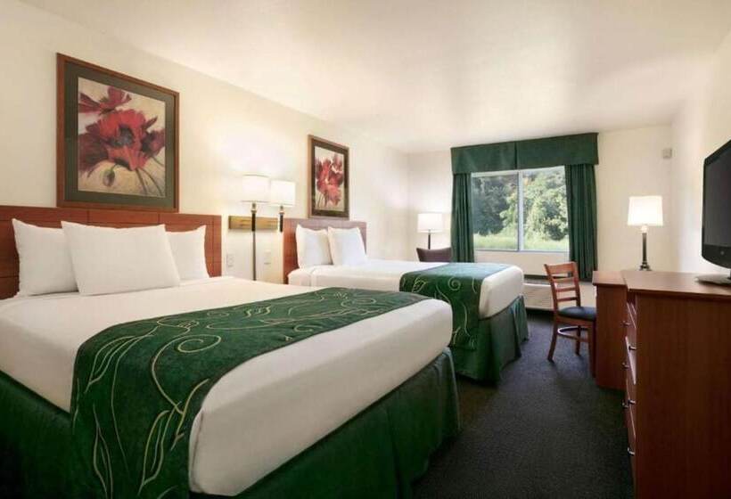 酒店 Travelodge By Wyndham Livonia