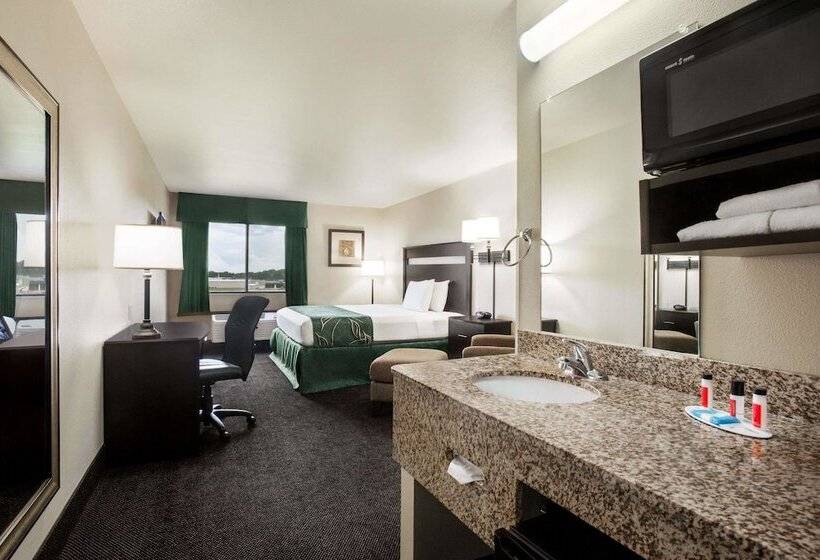 酒店 Travelodge By Wyndham Livonia