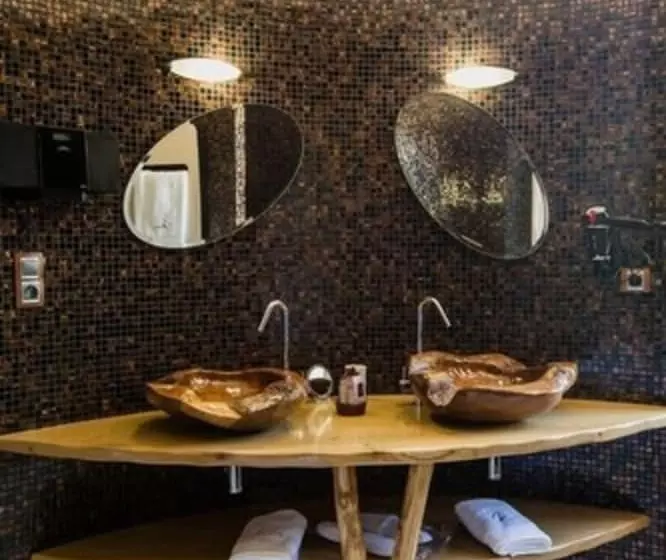 ペンション Chateau De Maraval