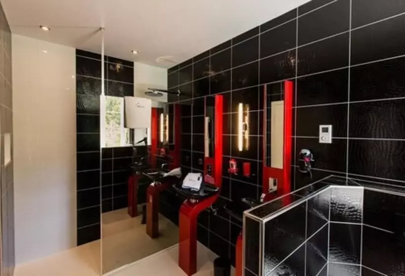 ペンション Chateau De Maraval