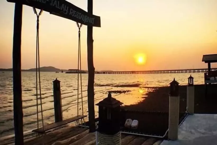 ペンション Shine Talay Guesthouse