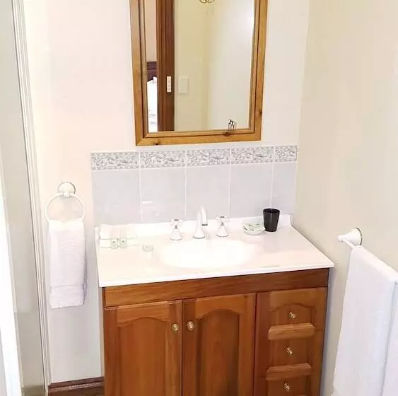 The Postmaster Inn Bnb