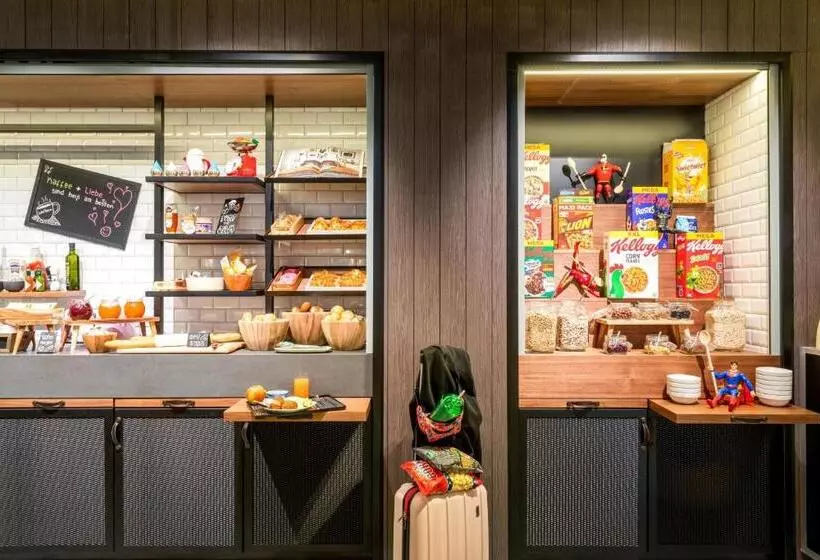 ホテル Moxy Dortmund City