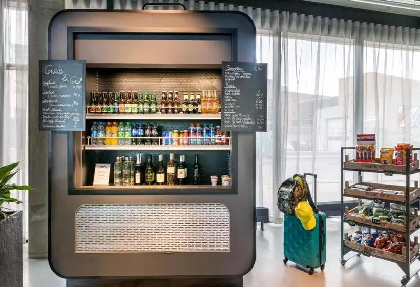 ホテル Moxy Dortmund City