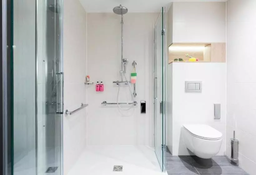 ホテル Moxy Dortmund City