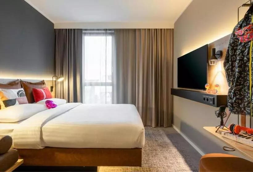 ホテル Moxy Dortmund City