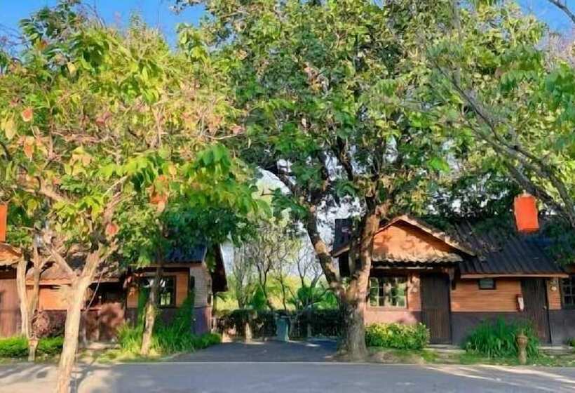 Отель Starwell Bali Resort