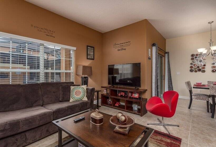 Paradise Palms Ru960