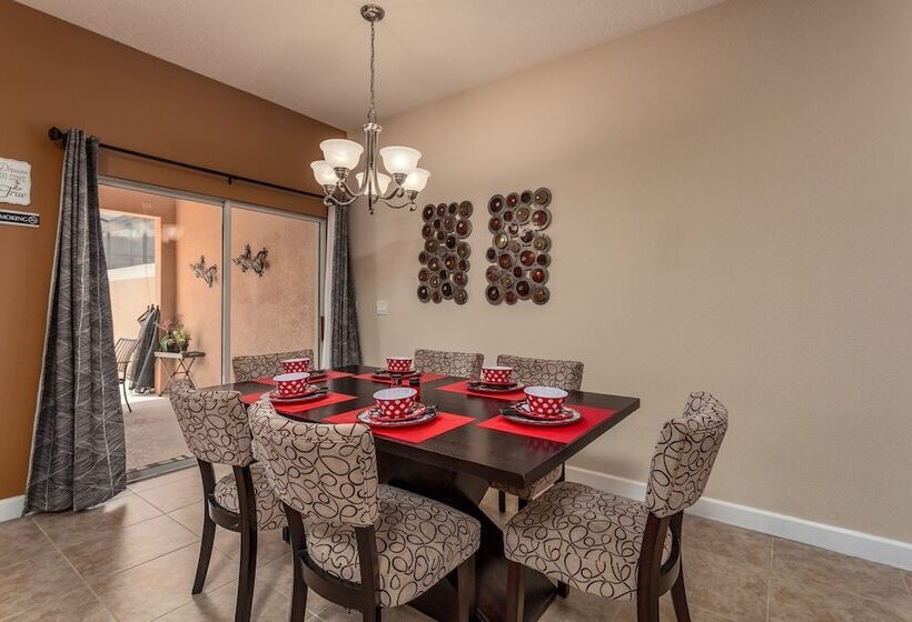 Paradise Palms Ru960