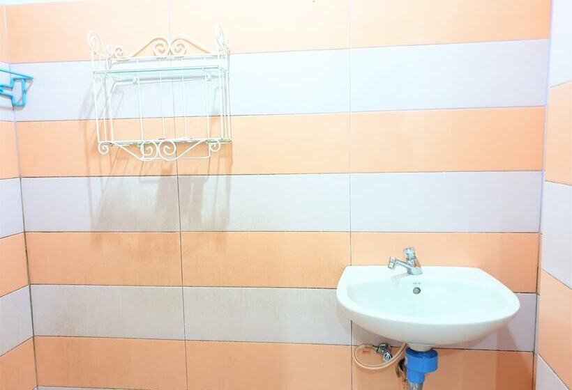 פנסיון Sea Beach Koh Larn 3