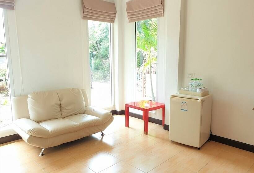 פנסיון Sea Beach Koh Larn 3